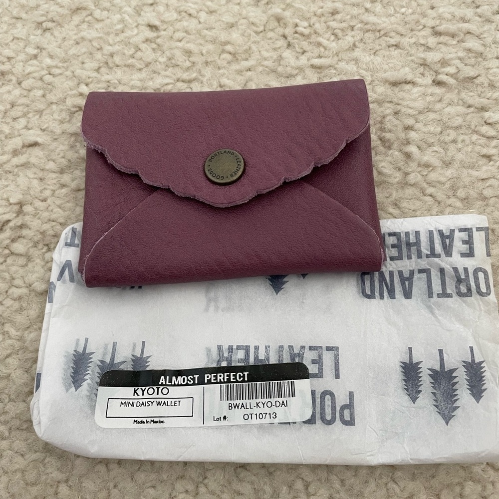 Portland Leather Kyoto Mini Daisy Wallet.